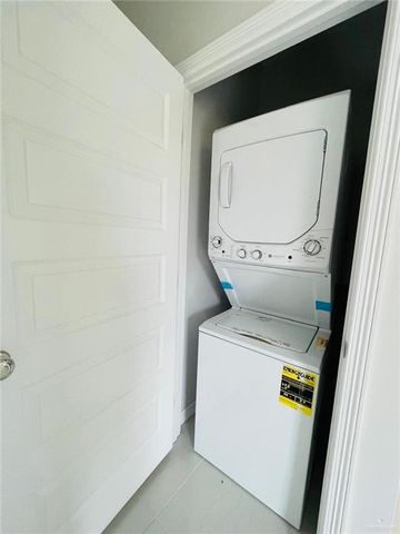 4305 Heron Avenue 3, Mcallen, TX 78504