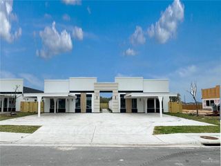 4305 Heron Avenue 3, Mcallen, TX 78504