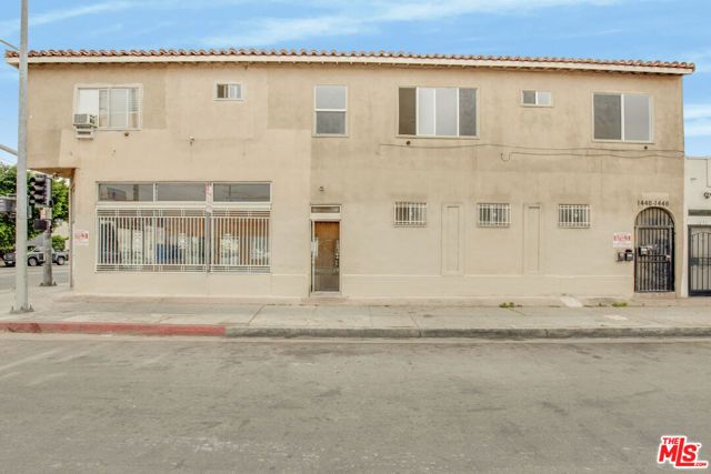 6101 Compton Avenue, Los Angeles, CA 90001