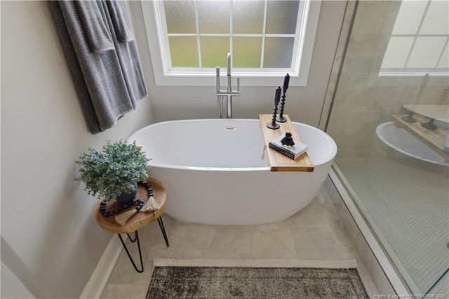 2111 Sunburst Court, Fayetteville, NC 28312