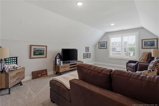 2111 Sunburst Court, Fayetteville, NC 28312