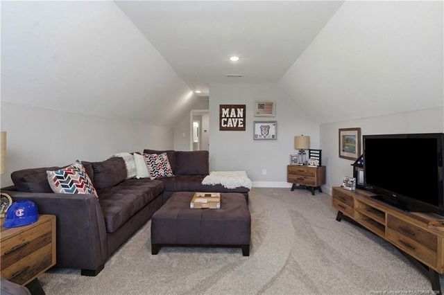 2111 Sunburst Court, Fayetteville, NC 28312