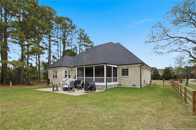 2111 Sunburst Court, Fayetteville, NC 28312