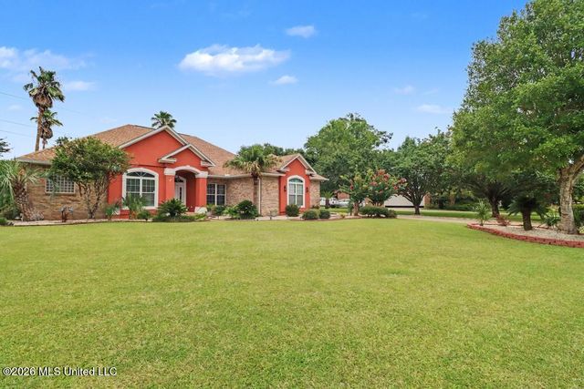 3532 N River Ridge Drive, D'iberville, MS 39540
