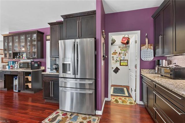 2741 River Oaks DR, Chesapeake, VA 23321