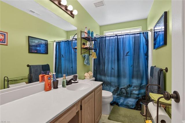 2741 River Oaks DR, Chesapeake, VA 23321