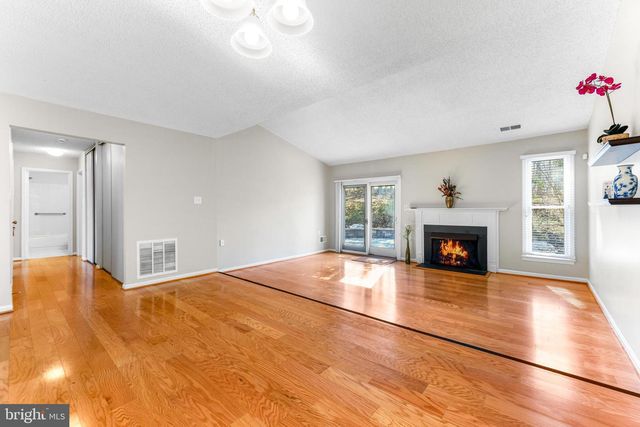 2568 FOREST KNL, Annapolis, MD 21401