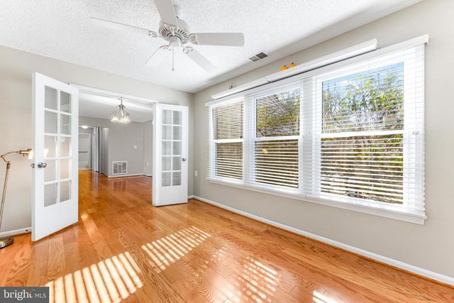 2568 FOREST KNL, Annapolis, MD 21401