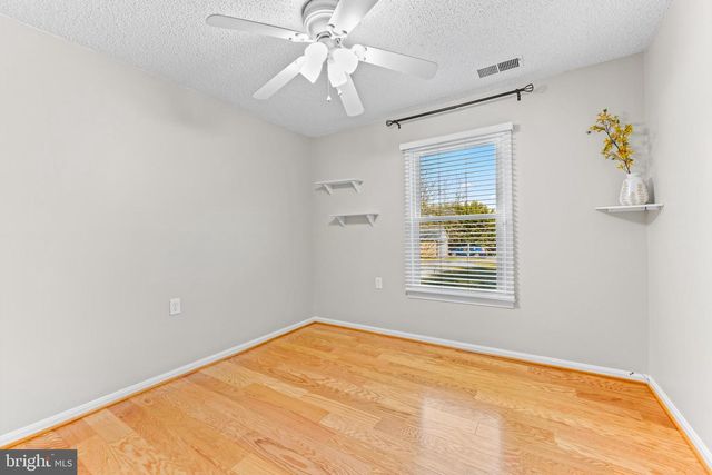 2568 FOREST KNL, Annapolis, MD 21401