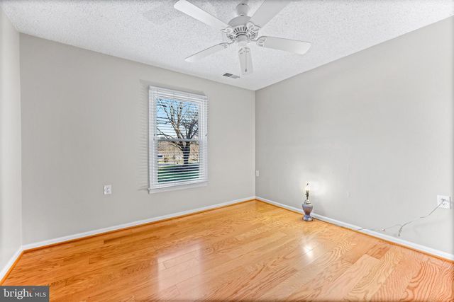 2568 FOREST KNL, Annapolis, MD 21401