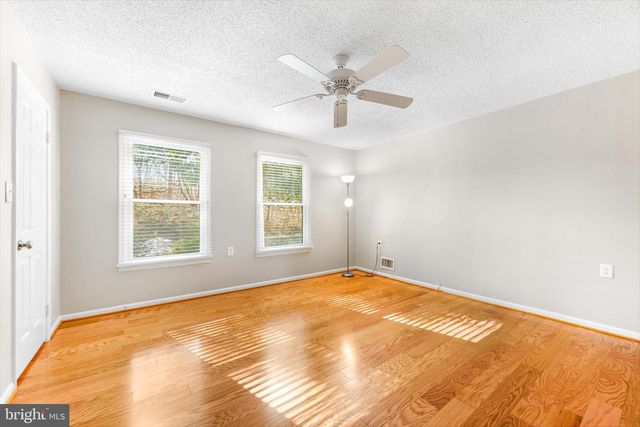 2568 FOREST KNL, Annapolis, MD 21401