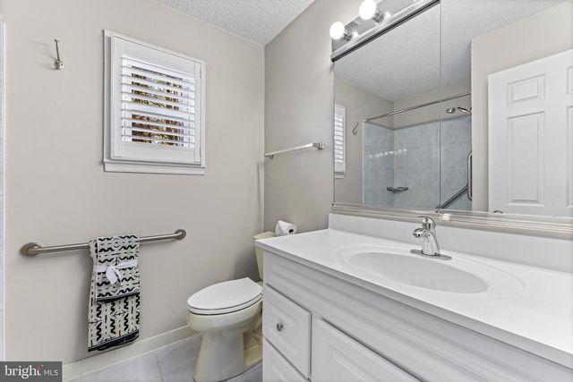 2568 FOREST KNL, Annapolis, MD 21401