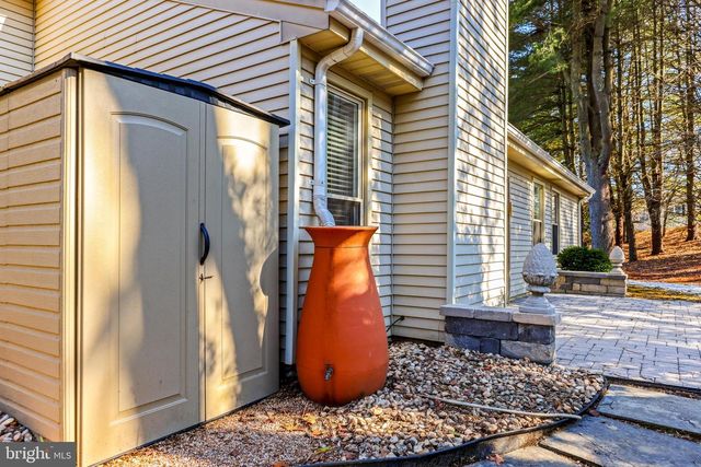 2568 FOREST KNL, Annapolis, MD 21401