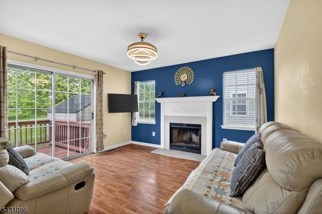 33 Nostrand Rd, Hillsborough Twp., NJ 08844