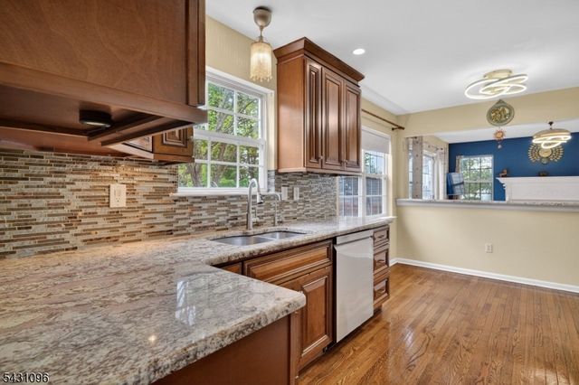 33 Nostrand Rd, Hillsborough Twp., NJ 08844
