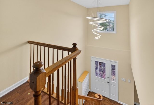 33 Nostrand Rd, Hillsborough Twp., NJ 08844
