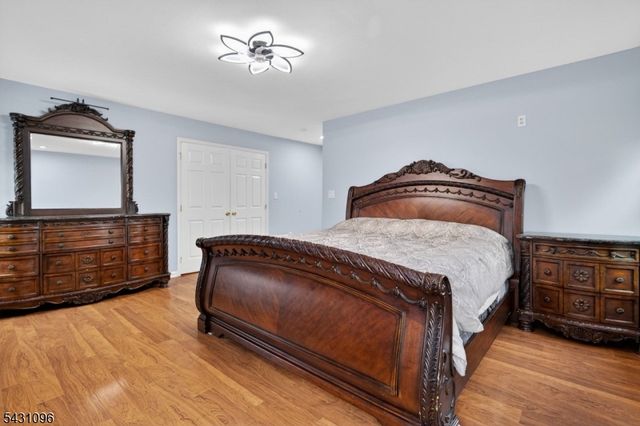 33 Nostrand Rd, Hillsborough Twp., NJ 08844