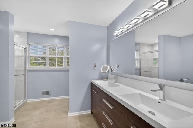 33 Nostrand Rd, Hillsborough Twp., NJ 08844