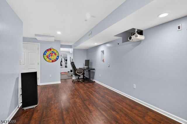 33 Nostrand Rd, Hillsborough Twp., NJ 08844