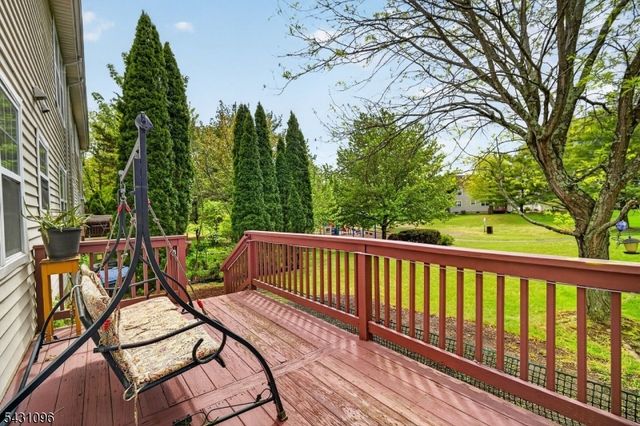 33 Nostrand Rd, Hillsborough Twp., NJ 08844