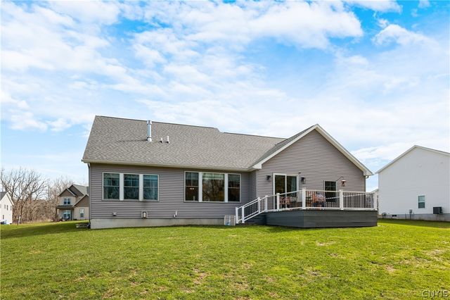 111 Left Field, Manlius, NY 13104