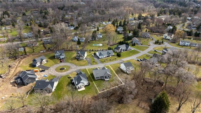 111 Left Field, Manlius, NY 13104