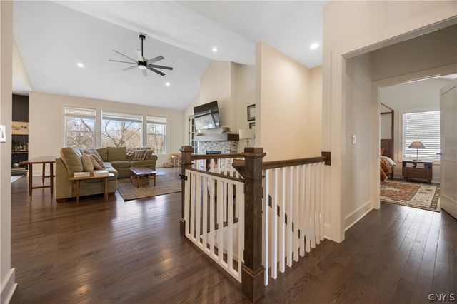 111 Left Field, Manlius, NY 13104