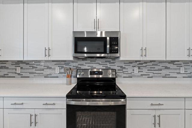 17585 BORACAY COURT 2-102, Venice, FL 34293