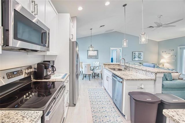 431 Lazy WAY, Fort Myers Beach, FL 33931