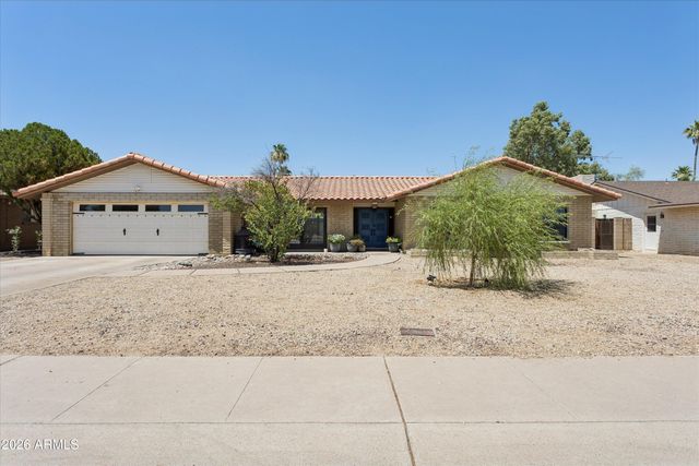 2914 E BERYL Avenue, Phoenix, AZ 85028