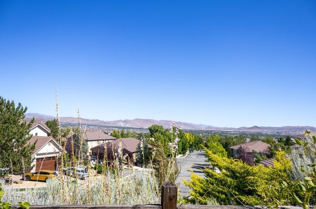 2868 Astronomer Way, Sparks, NV 89436