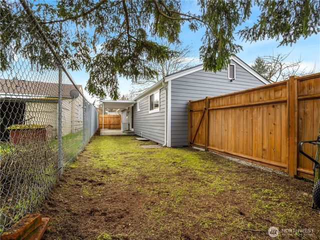 11615 Sheridan Avenue S, Tacoma, WA 98444