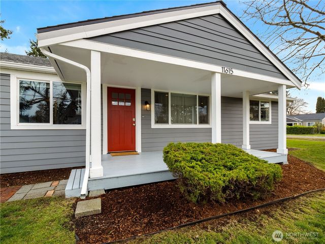 11615 Sheridan Avenue S, Tacoma, WA 98444