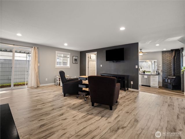 11615 Sheridan Avenue S, Tacoma, WA 98444