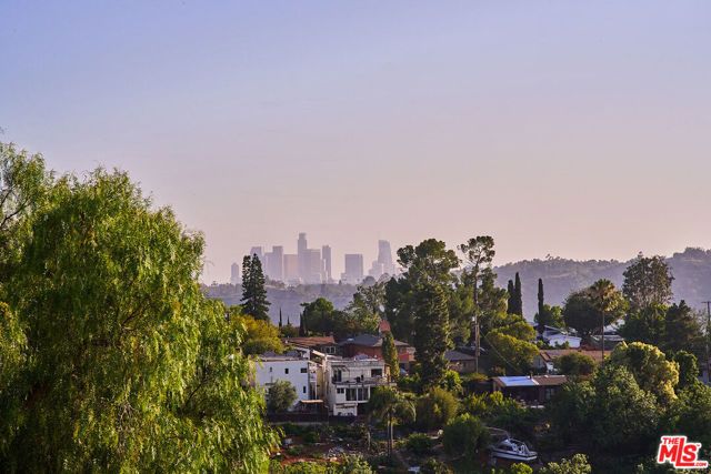 948 Elyria Drive, Los Angeles, CA 90065