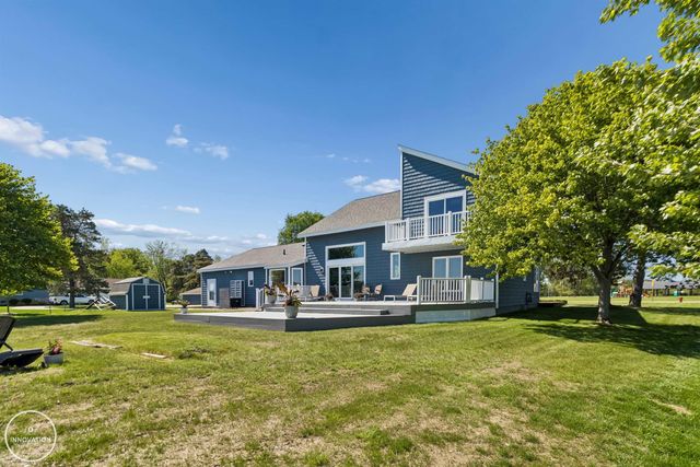 1600 N Channel Drive, Harsens Island, MI 48028