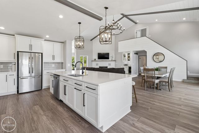 1600 N Channel Drive, Harsens Island, MI 48028