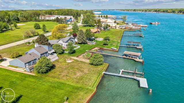 1600 N Channel Drive, Harsens Island, MI 48028