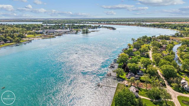 1600 N Channel Drive, Harsens Island, MI 48028