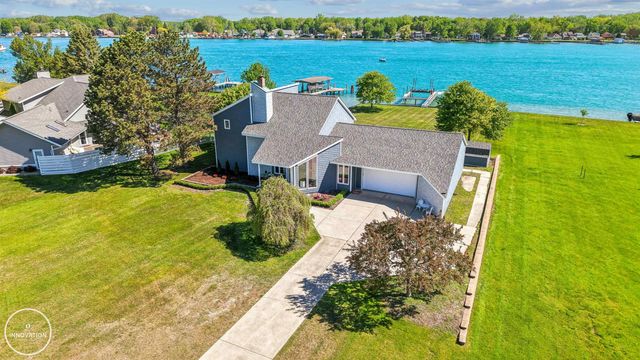 1600 N Channel Drive, Harsens Island, MI 48028