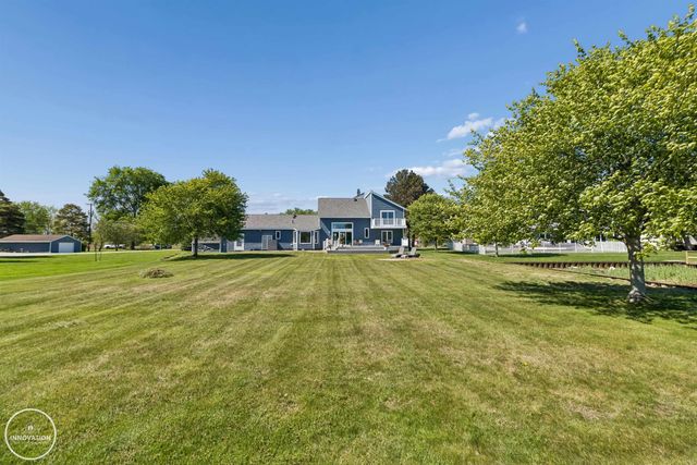 1600 N Channel Drive, Harsens Island, MI 48028