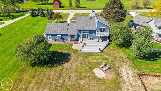1600 N Channel Drive, Harsens Island, MI 48028