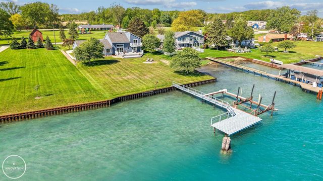 1600 N Channel Drive, Harsens Island, MI 48028