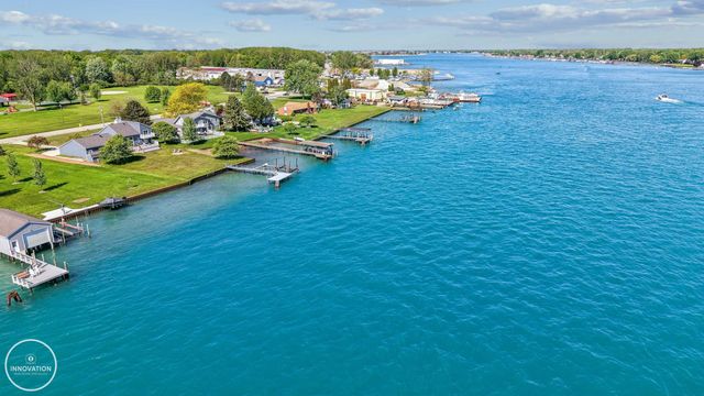 1600 N Channel Drive, Harsens Island, MI 48028