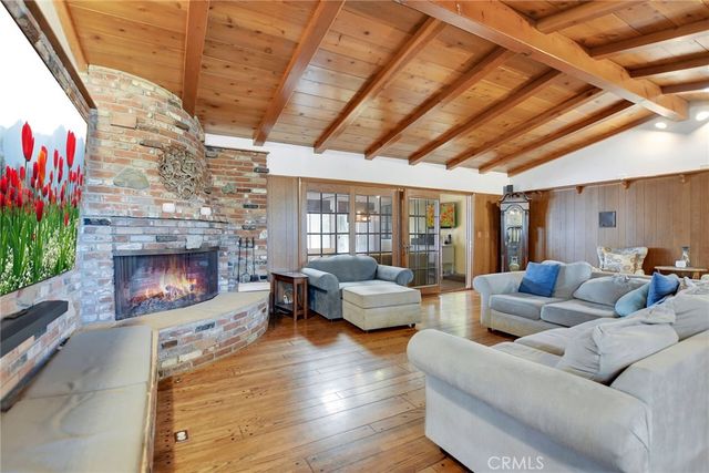 510 Fernshaw, La Verne, CA 91750