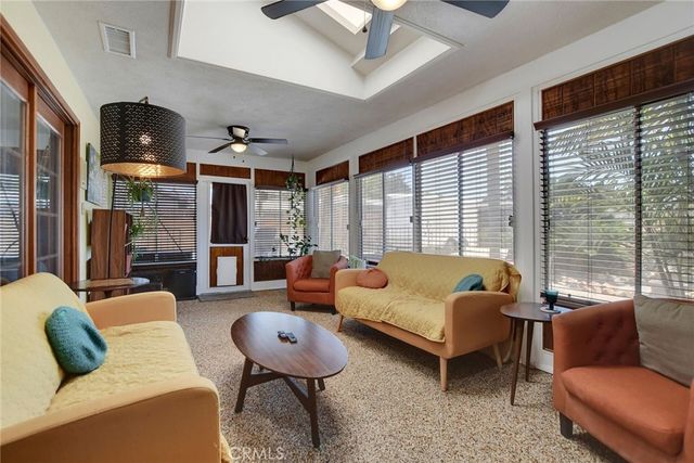 510 Fernshaw, La Verne, CA 91750