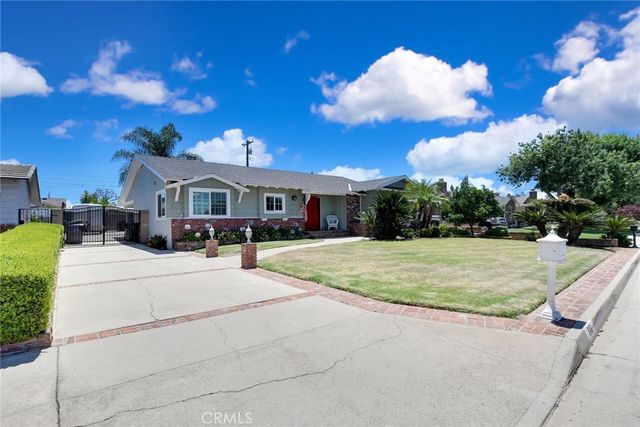 510 Fernshaw, La Verne, CA 91750