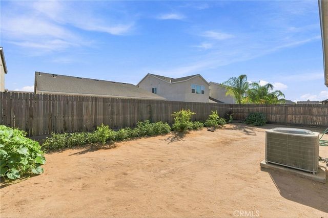 5846 E Truman, Fresno, CA 93727