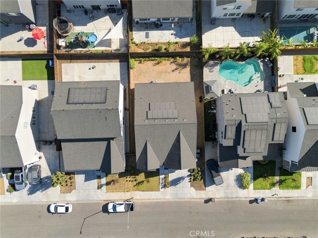 5846 E Truman, Fresno, CA 93727