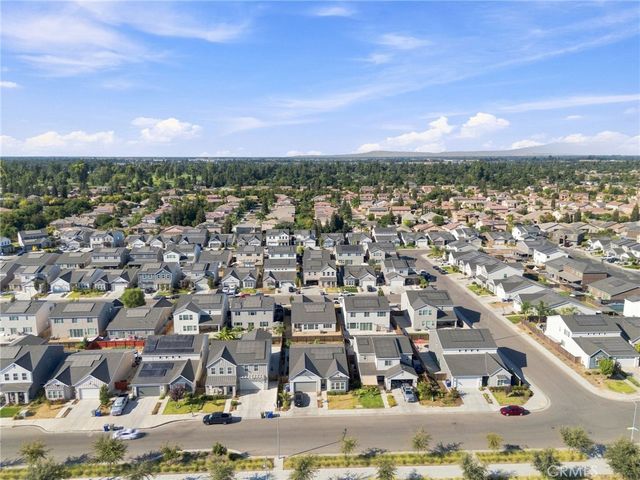 5846 E Truman, Fresno, CA 93727